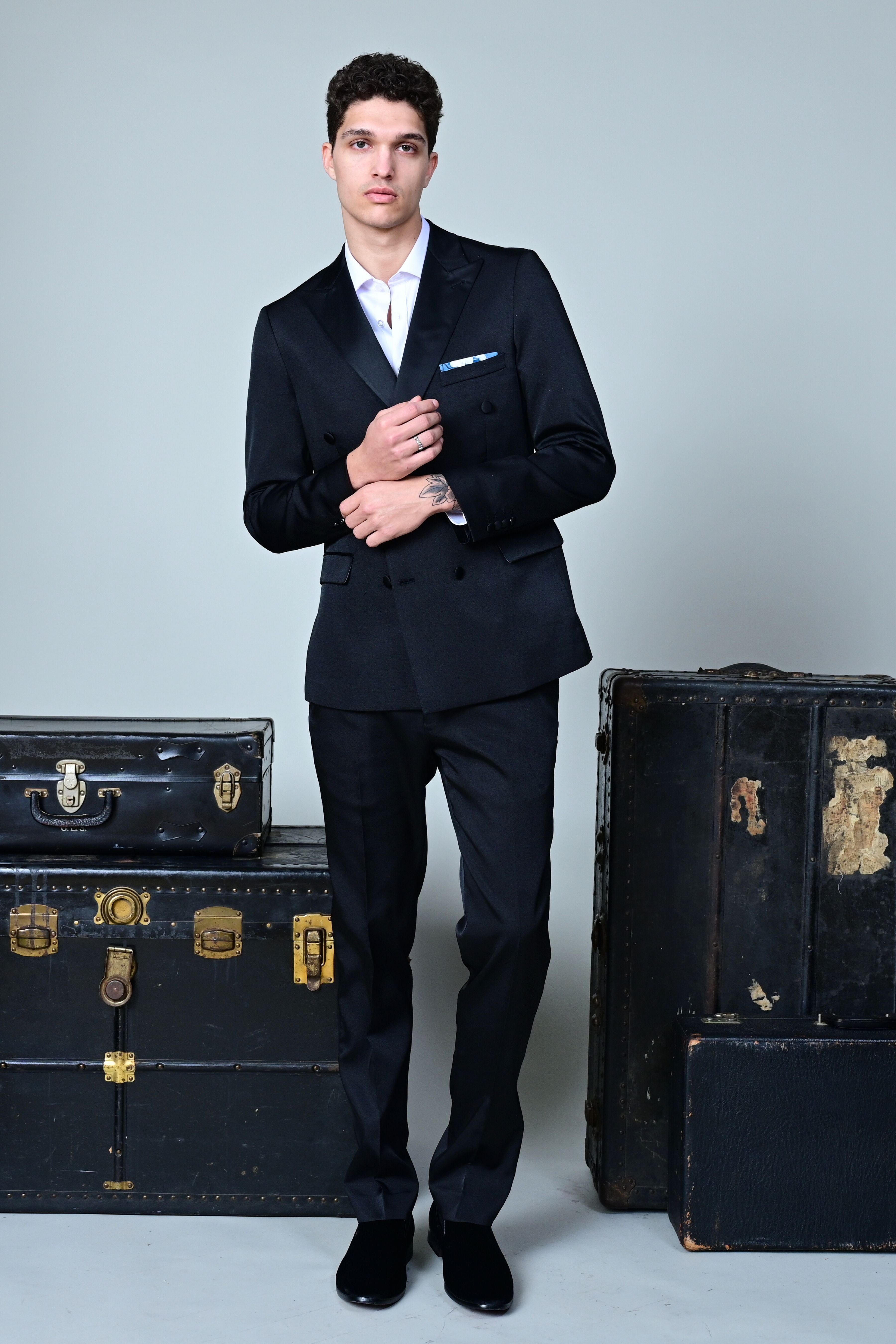 Soho DB Peak Tux Jacket - slim - Black on Black