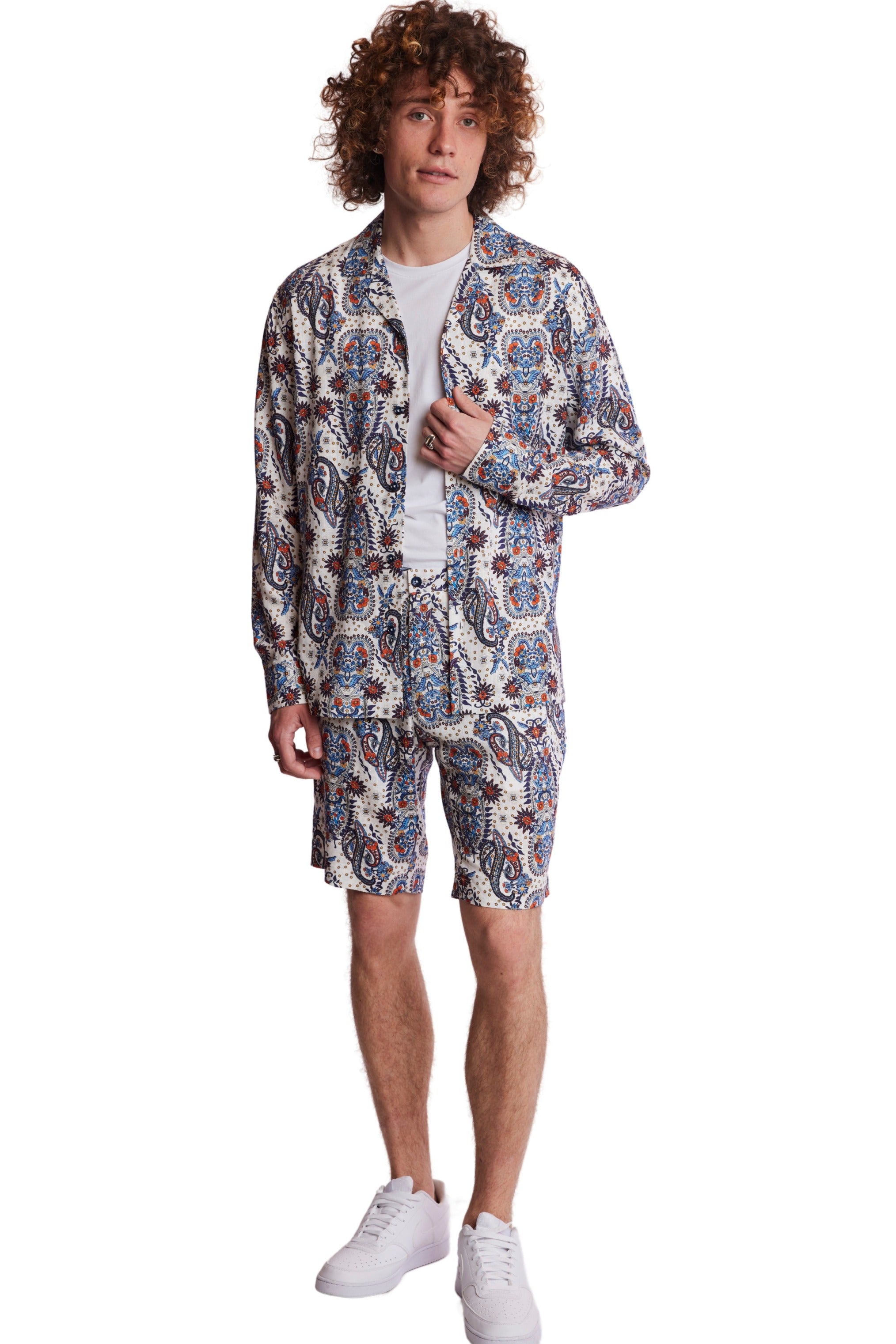 Felix Shorts - slim - White Blue Orange Paisley