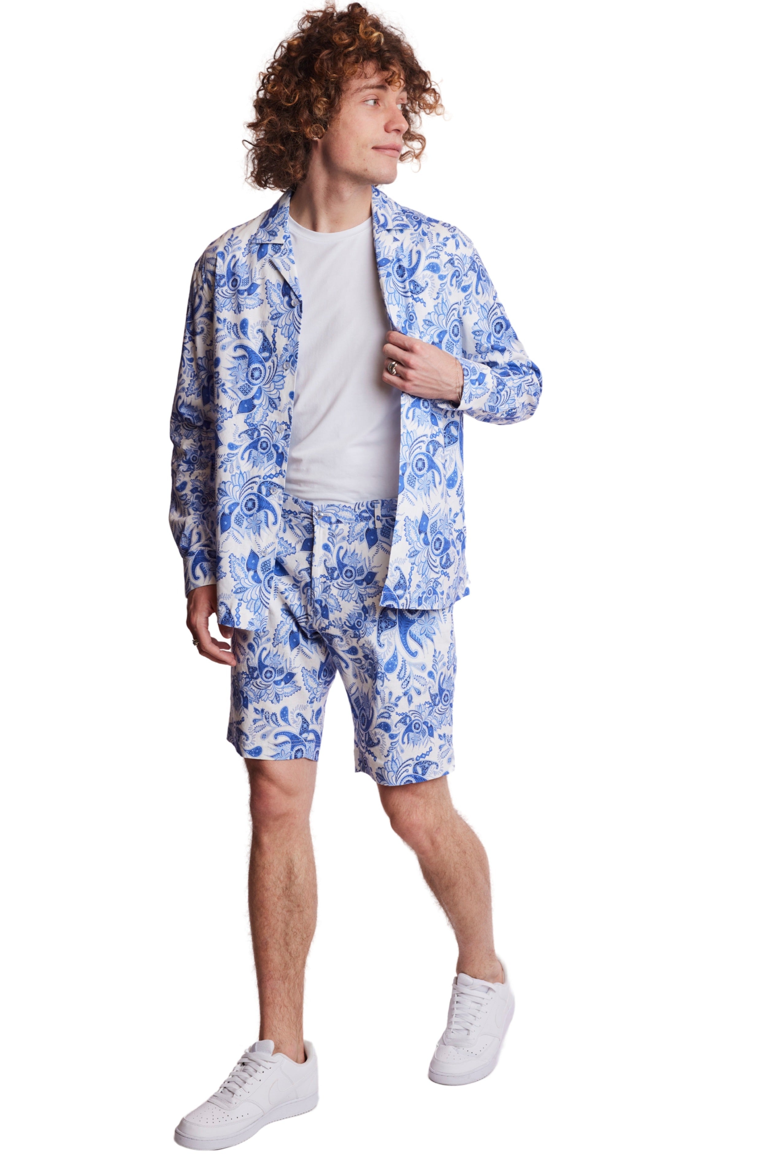 Felix Shorts - slim - Indigo White Paisley