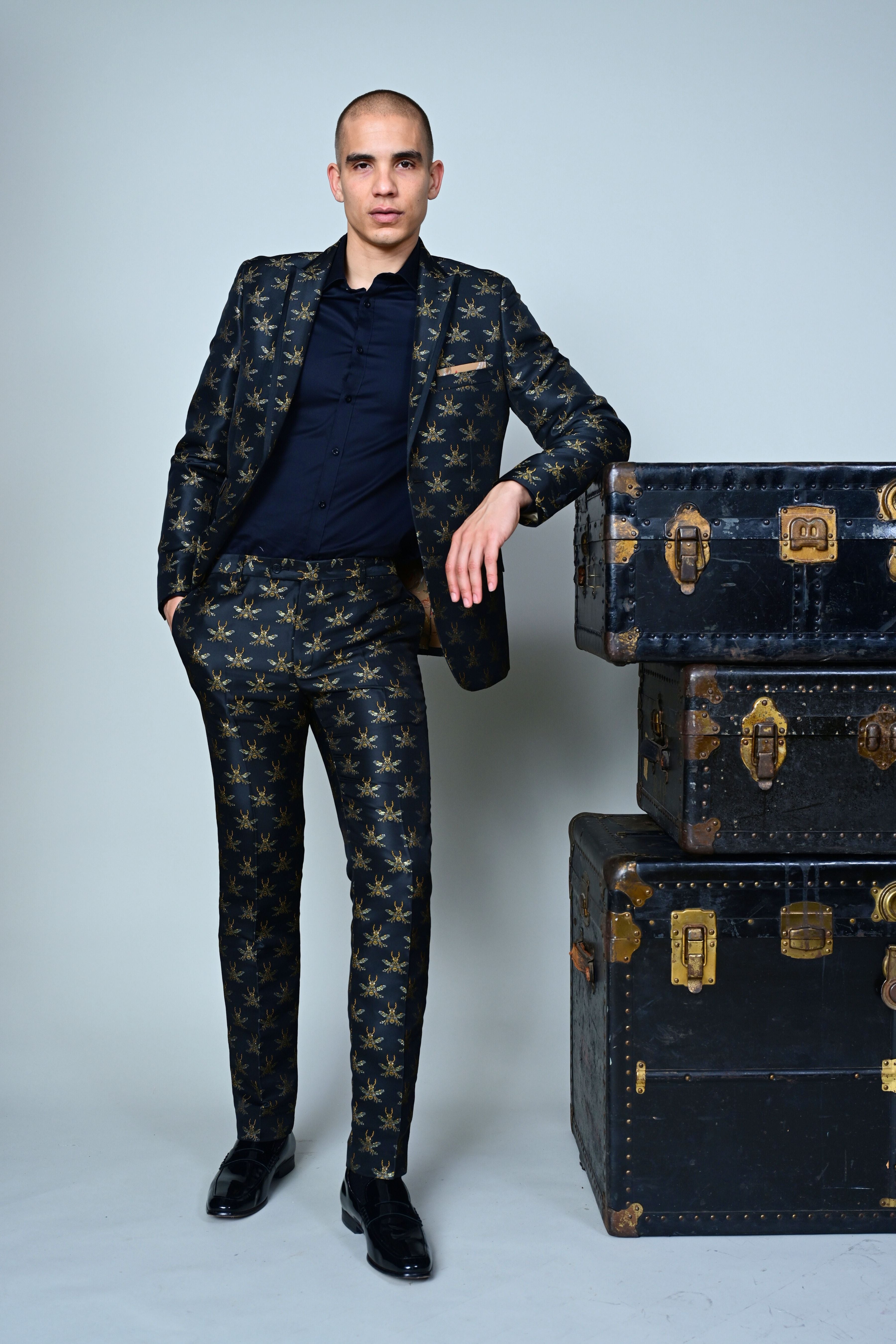 Grosvenor Peak Tux Jacket - slim - Black Bees