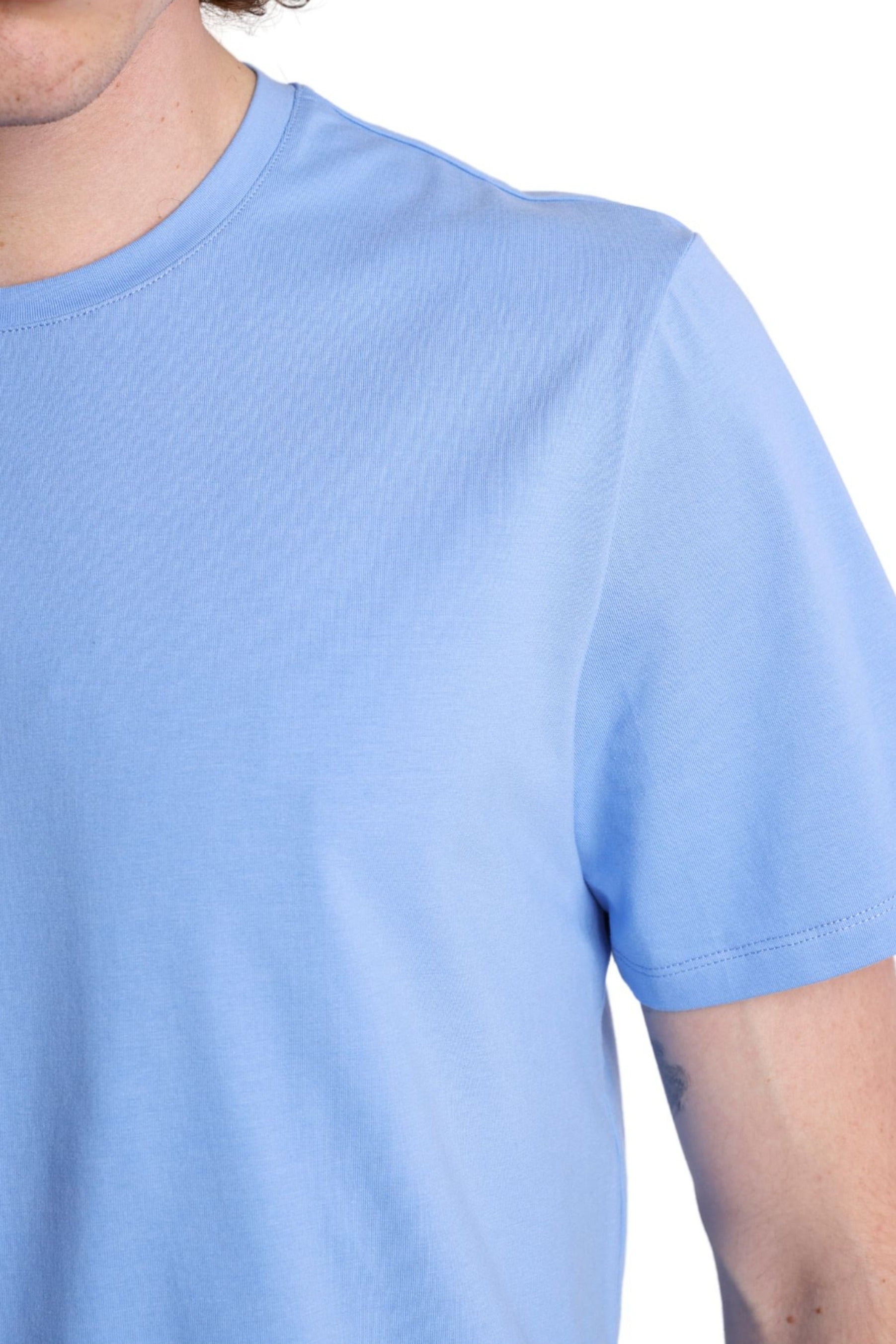 Lucas Crewneck T-Shirt - Easy Blue