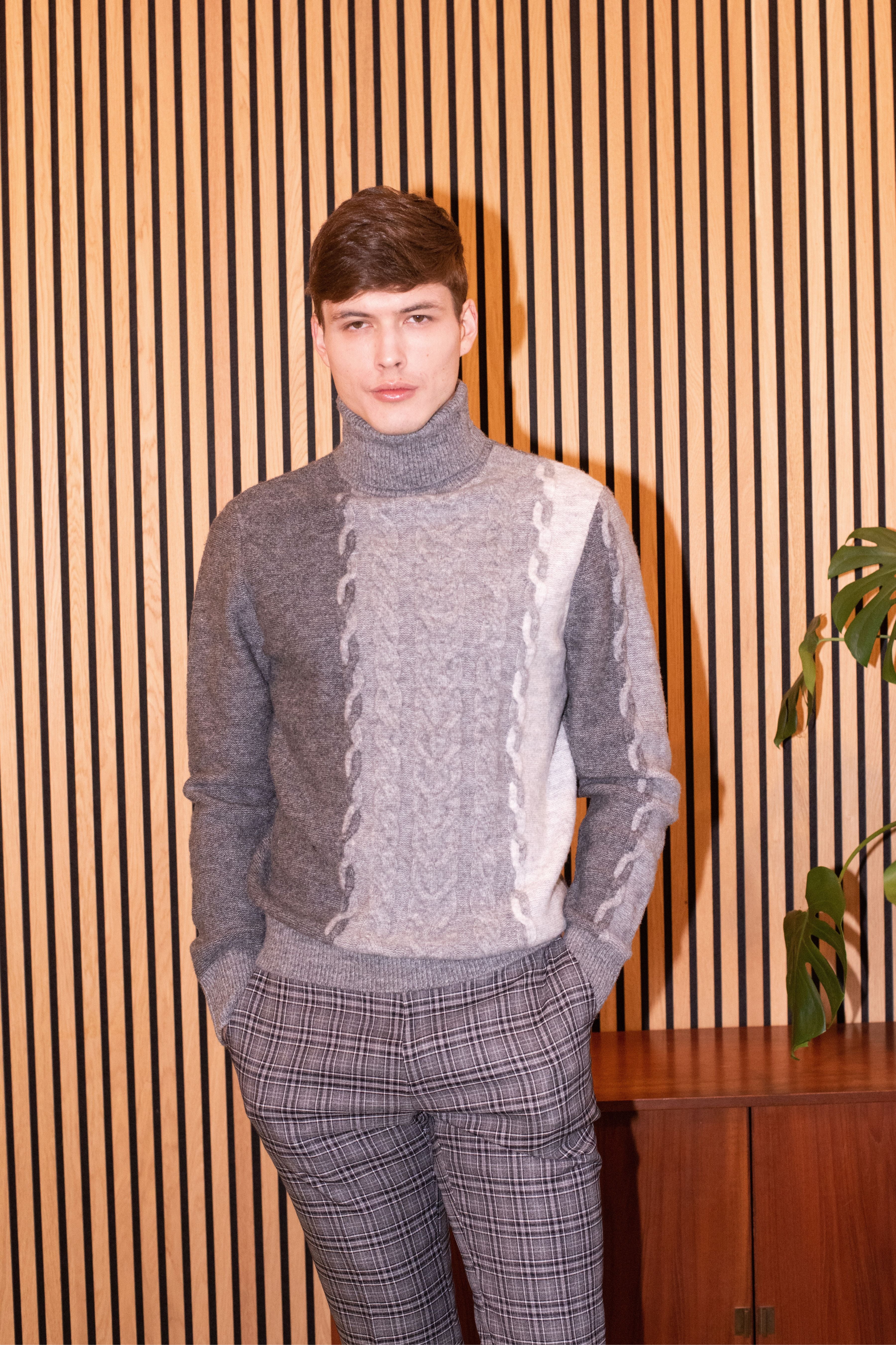 Tricolor Cable Turtleneck - Tri Grey